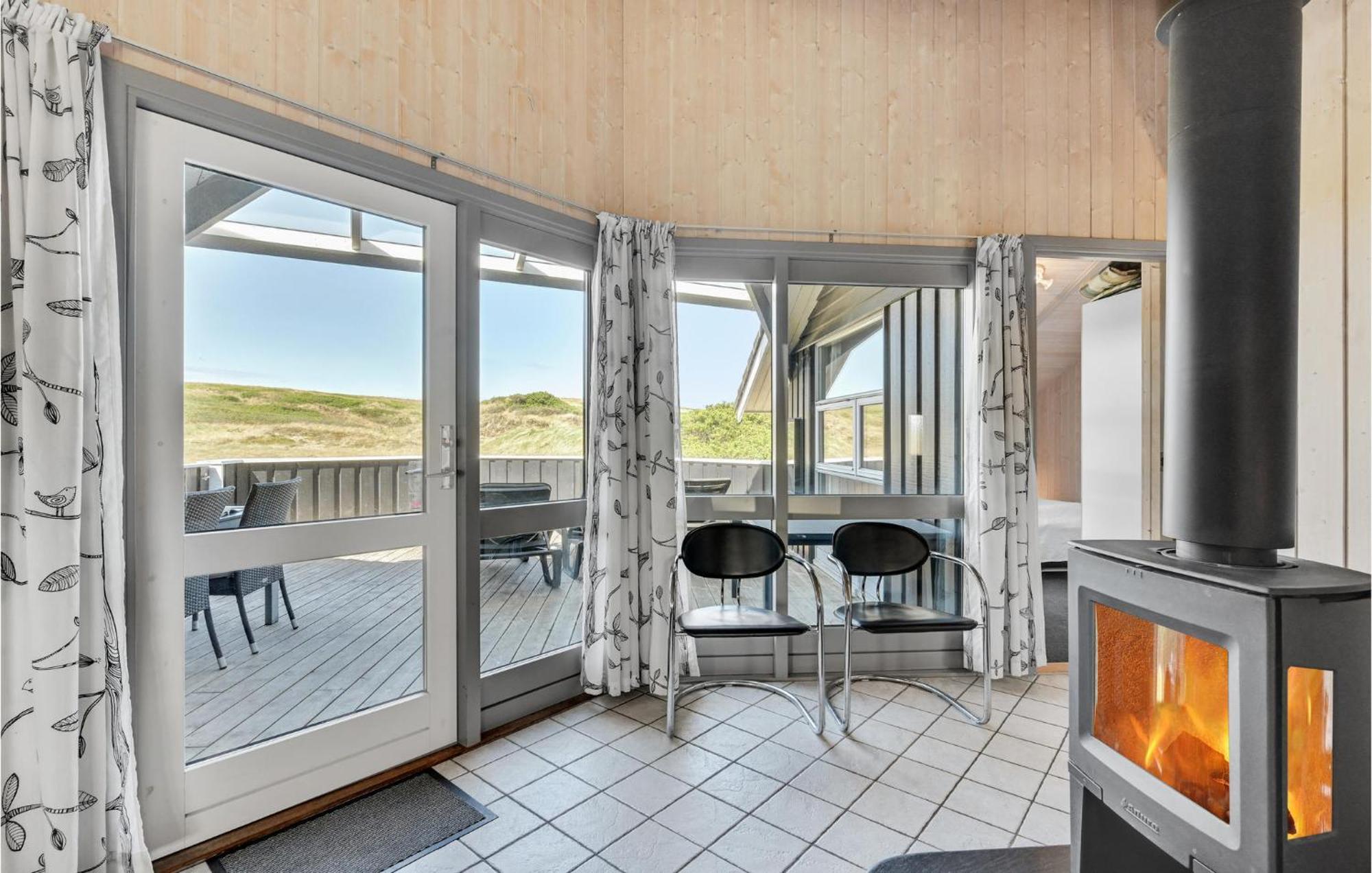 Stunning Home In Hvide Sande With Kitchen Bjerregård Dış mekan fotoğraf